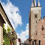 Gæstehus Kamenne Slunce Telč